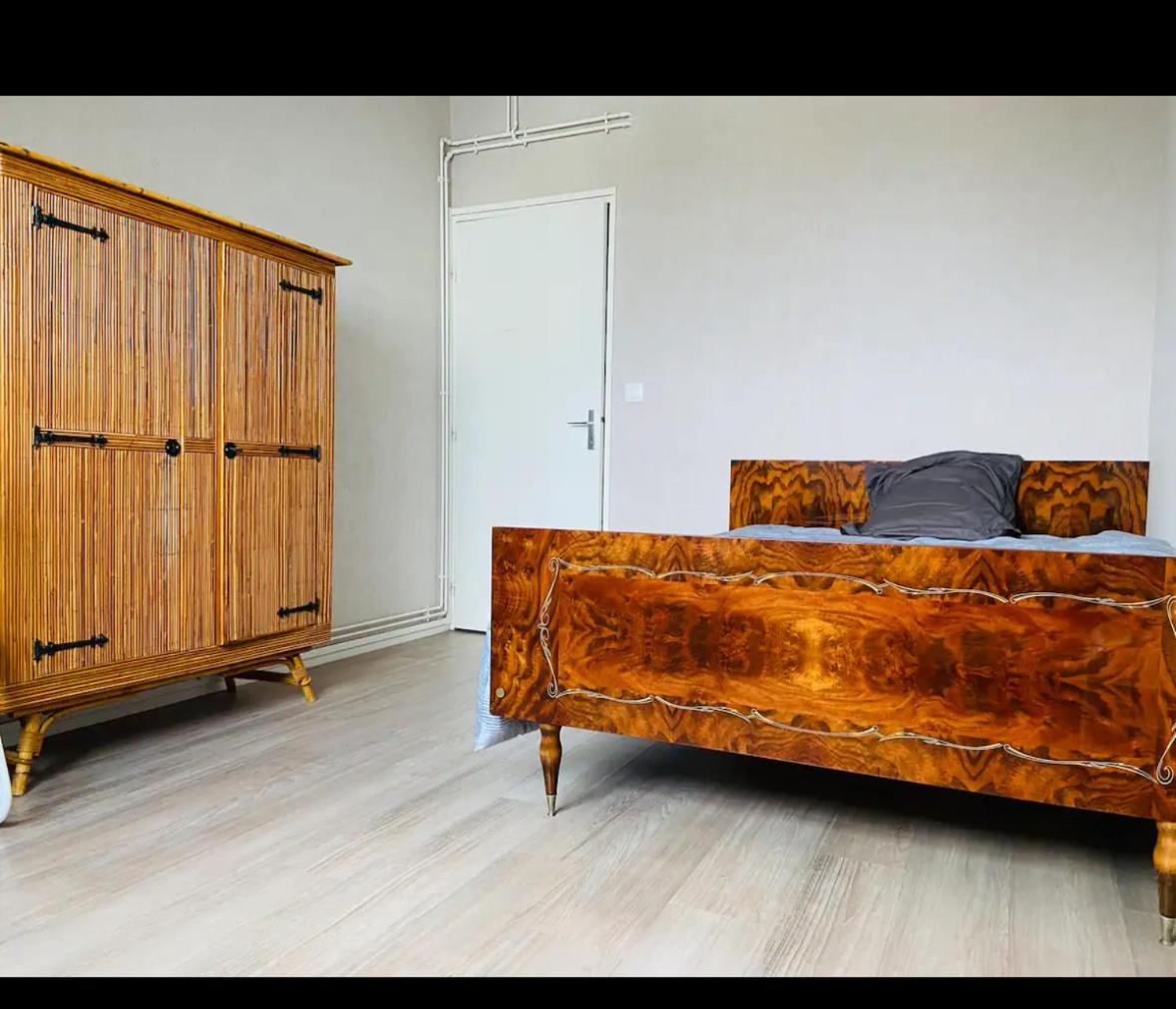 Chambre Privee Angers Esterno foto